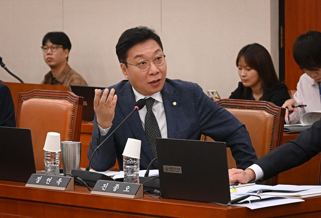 잼버리 포비아? ‘전주올림픽' 단독 개최 접고 서울과 공동 개최로 방향 트나